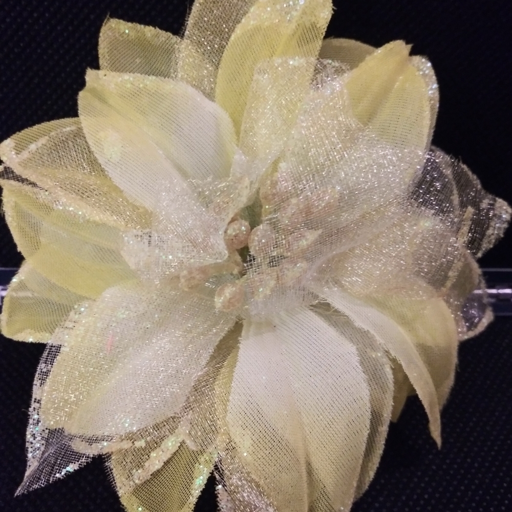 Spring Fling Yellow Outfit Accessory